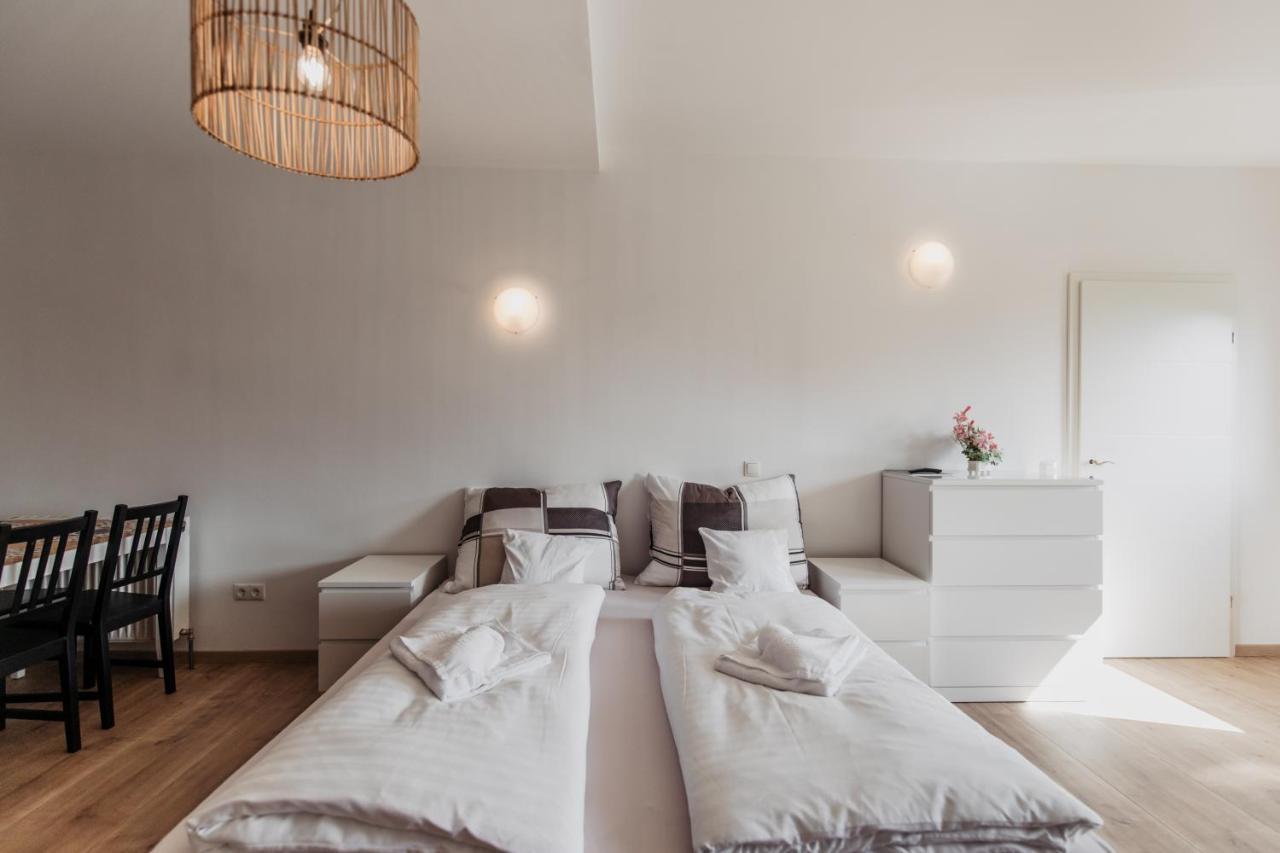 Ferienhaus Schilfvilla Mörbisch am See Zewnętrze zdjęcie
